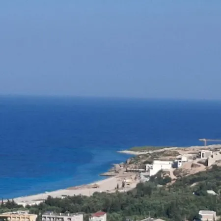 Yard Paradise * Dhermi